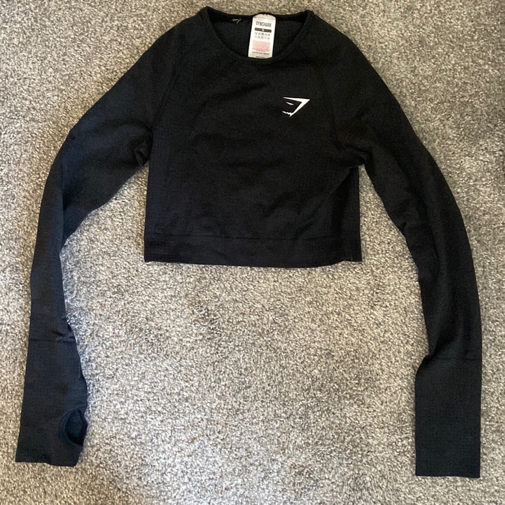 Gymshark long sleeved crop top